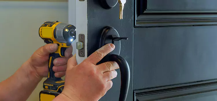 Locksmith Emergency Service Shirley