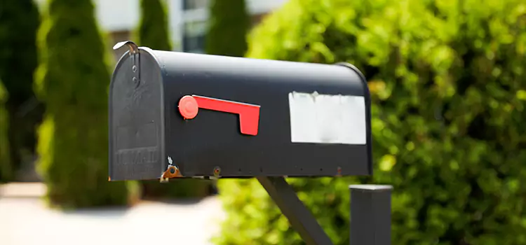 Secure Mailboxes for Packages Shirley